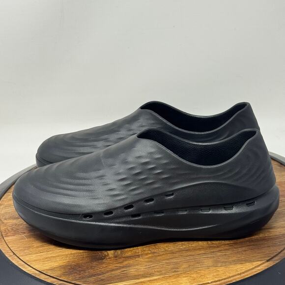 STAND + Plus Gales The Standing Shoe Men's 10 Women's 12 Black Slip On - Picture 3 of 11